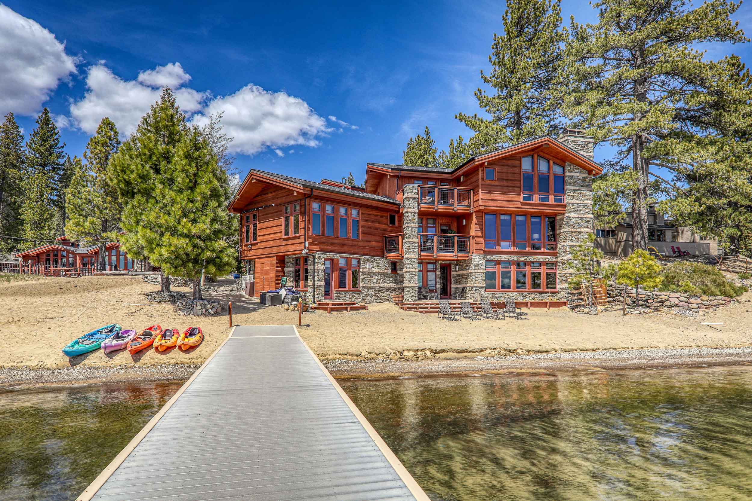 Casual Lake Front Elegance on Lake Tahoe: Luxury Home for Sale in Tahoe ...