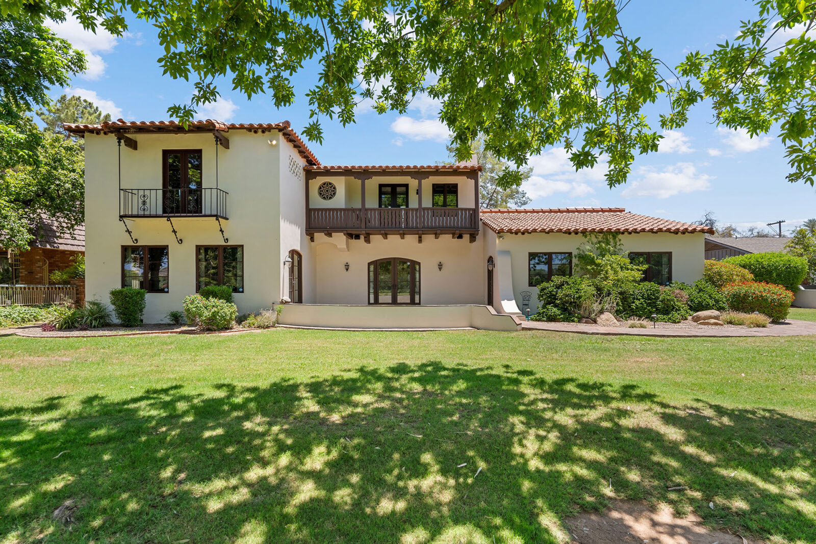 Spanish Colonial home in the heart of Arizona Country Club: Luxury Home ...