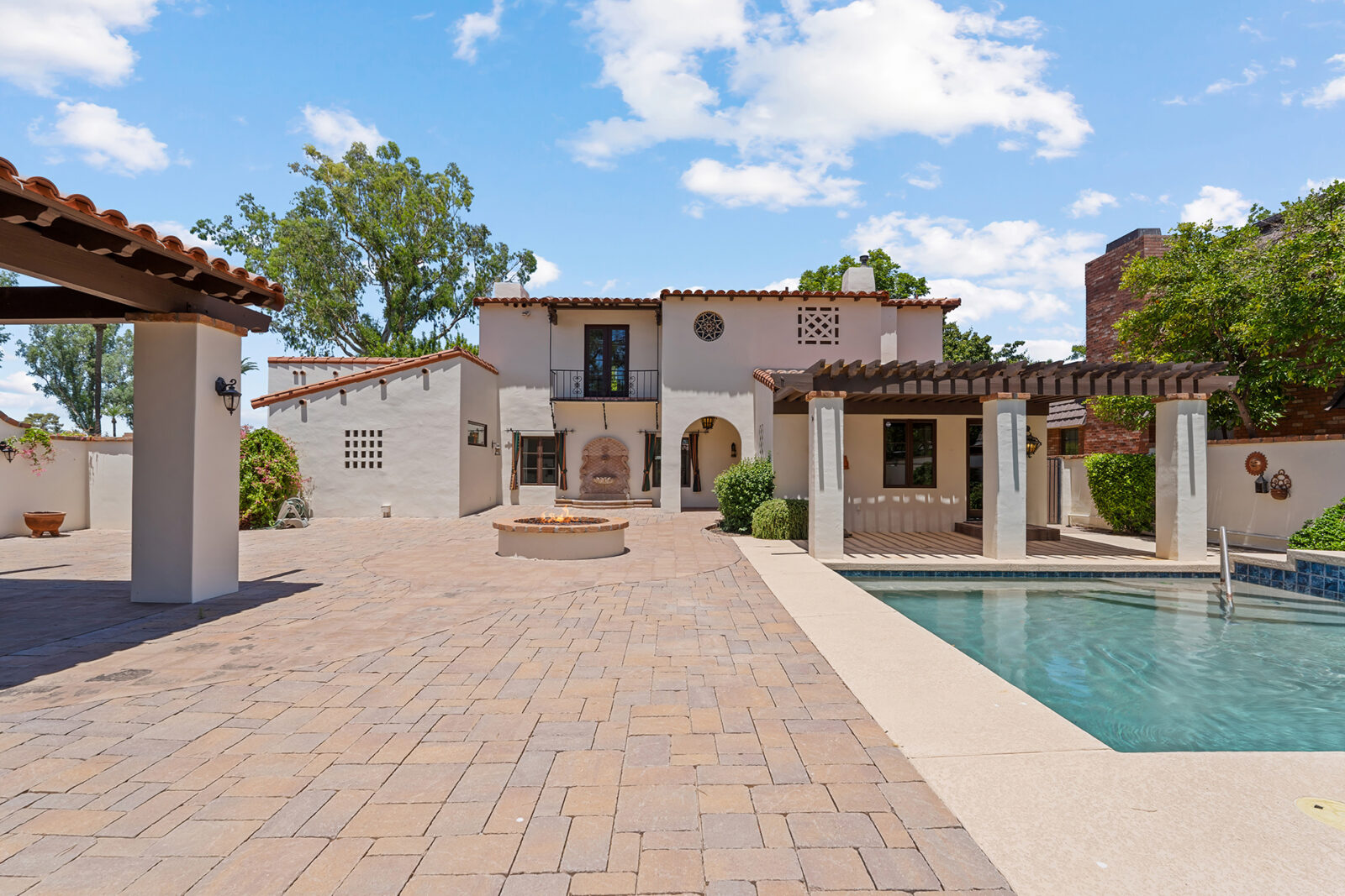 Spanish Colonial home in the heart of Arizona Country Club: Luxury Home ...